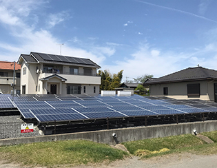 埼玉県熊谷市／野立て太陽光発電／メンテナンス／太陽光パネル洗浄